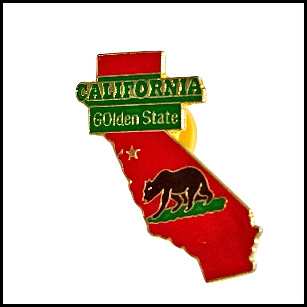California Golden State Souvenir Pin - State Map‎ Bear Collectible